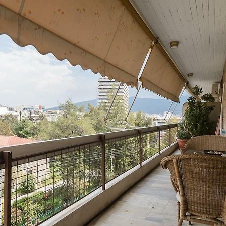 Spacious & Modern Flat In Heart Of Атина Екстериор снимка